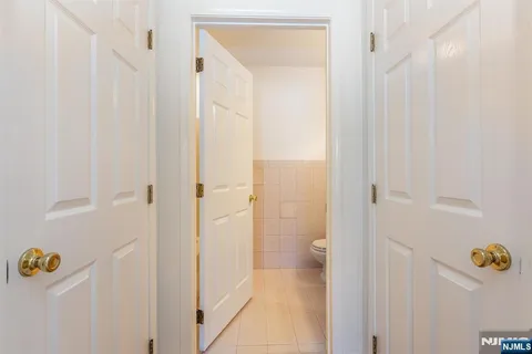 $479,000 | 200 Cambridge Court, Unit G100, Clifton, NJ 07014