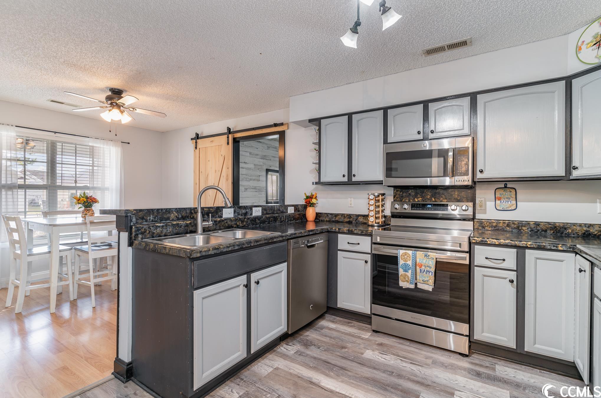 9673 Eaddy Lane Murrells Inlet, SC 29576 - Photo 13 of 39