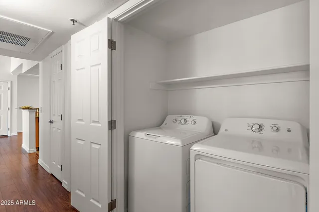 $285,555 | 2025 East Campbell Avenue, Unit 309, Phoenix, AZ 85016