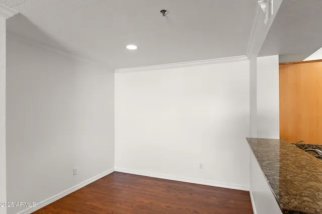 $285,555 | 2025 East Campbell Avenue, Unit 309, Phoenix, AZ 85016