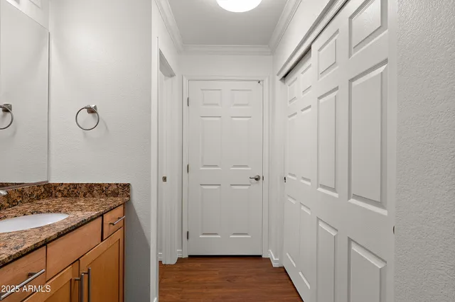$285,555 | 2025 East Campbell Avenue, Unit 309, Phoenix, AZ 85016