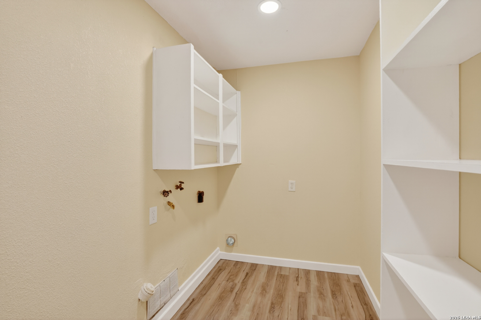 203 Haverlah Road Pleasanton, TX 78064 - Photo 6 of 18
