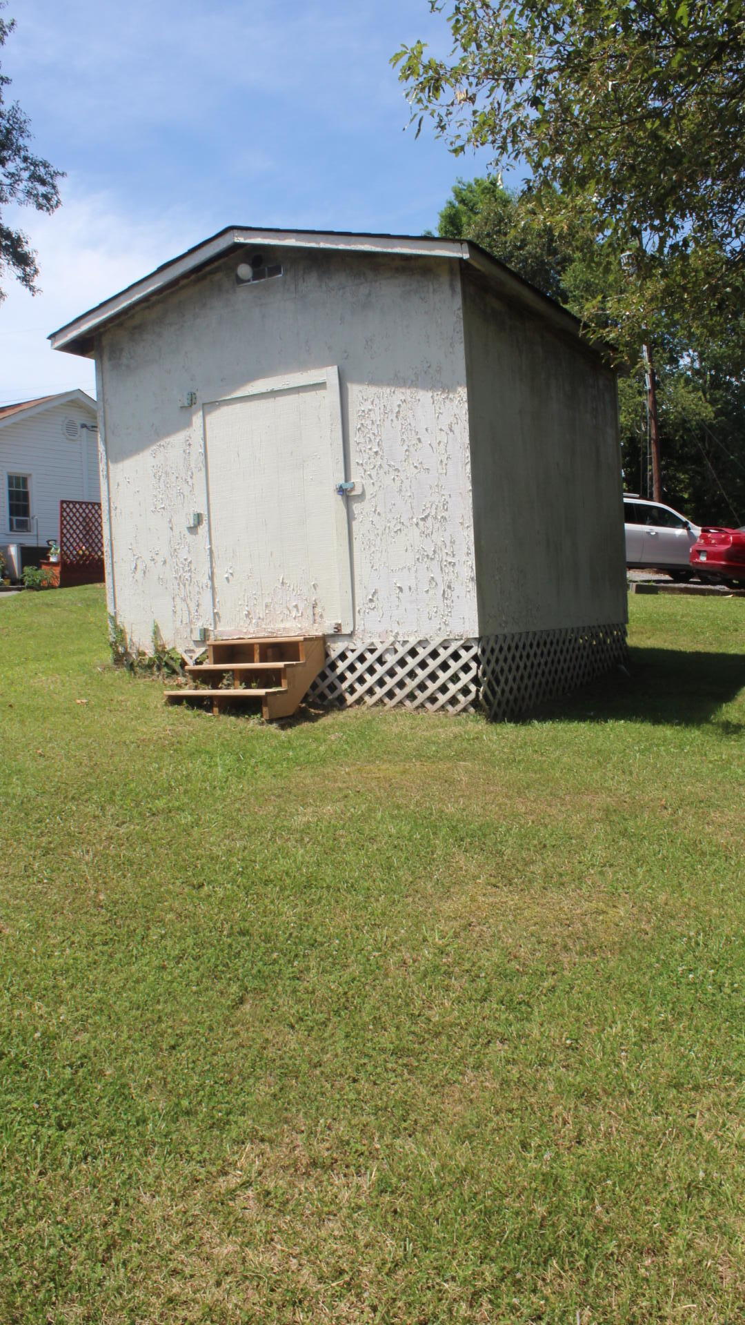 228 Jonesboro Road Bristol, TN 37620 - Photo 12 of 13 IMG_3461