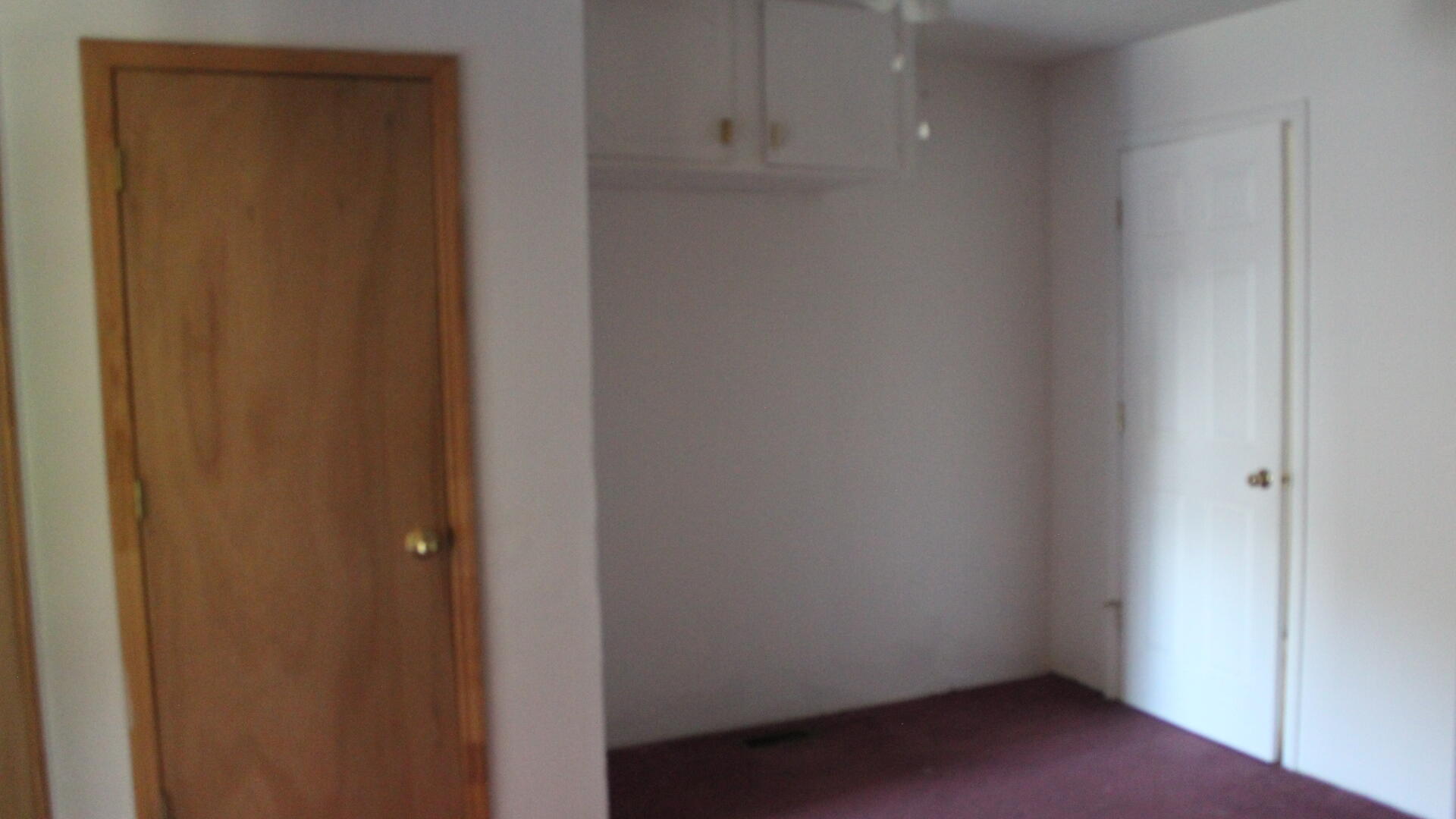 228 Jonesboro Road Bristol, TN 37620 - Photo 10 of 13 IMG_3446