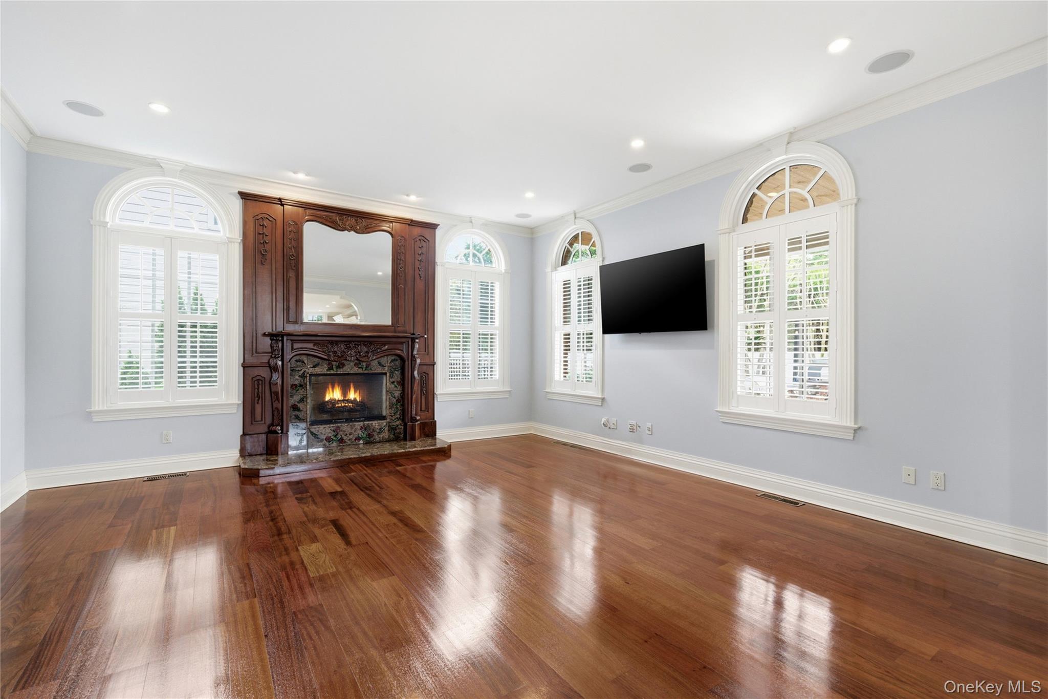 6 Sun Hill Road Nesconset, NY 11767 - Photo 17 of 48