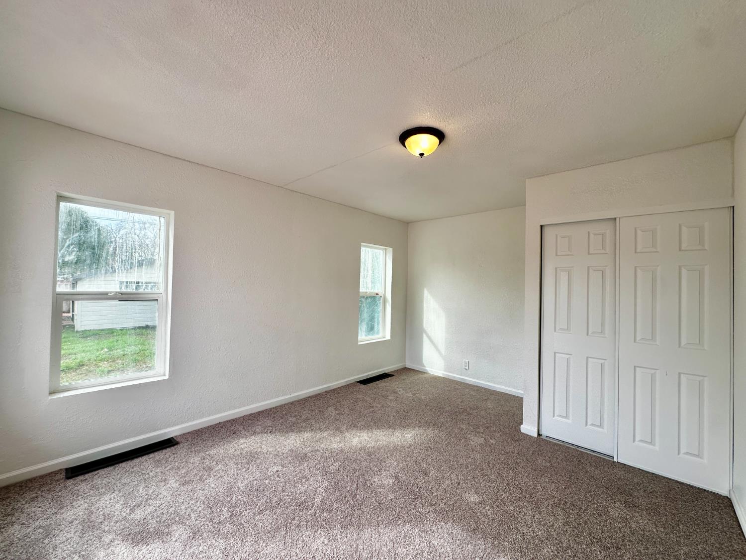 944 West 22nd Street Merced, CA 95340 - Photo 23 of 26