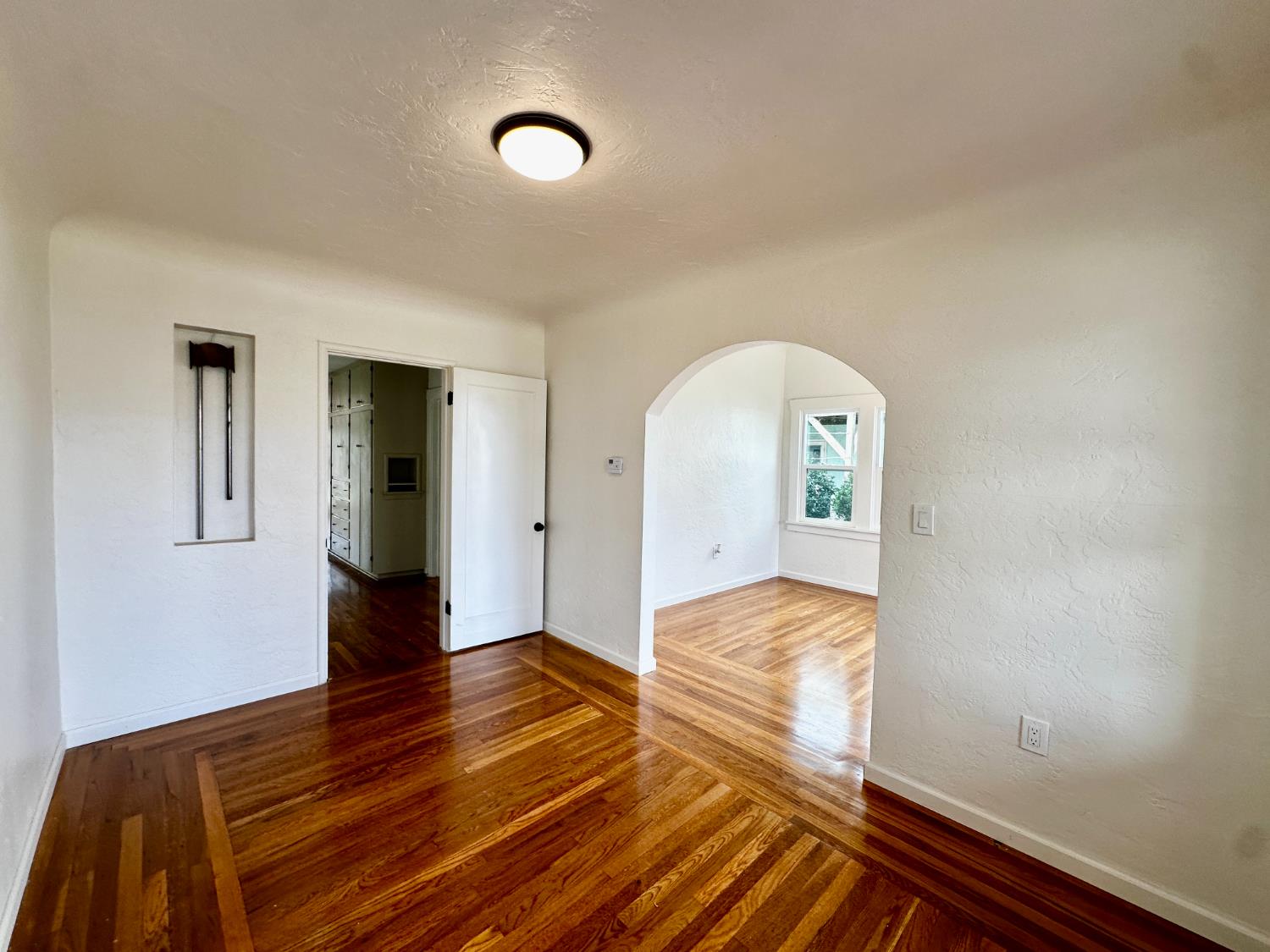 944 West 22nd Street Merced, CA 95340 - Photo 8 of 26