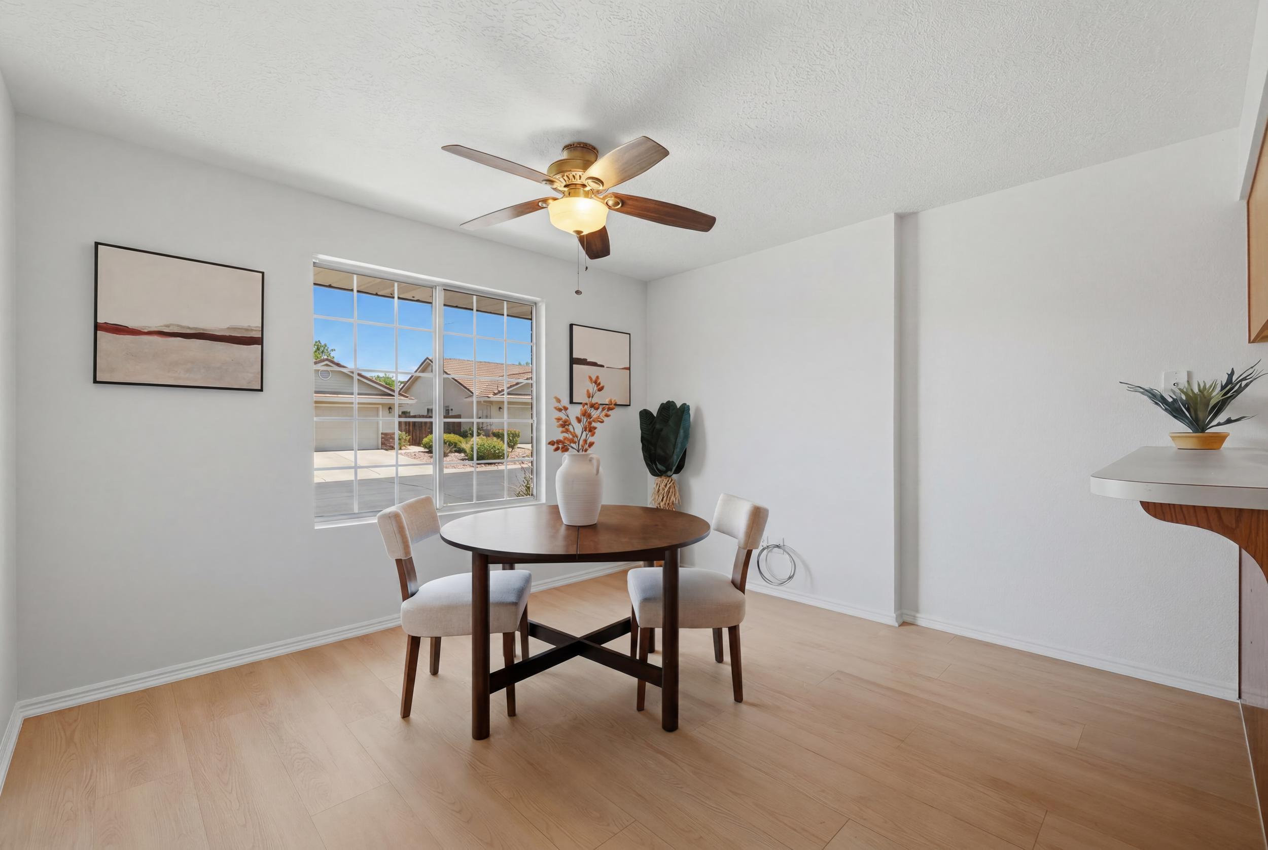 1040 East 900 South, Unit 2 St. George, UT 84790 - Photo 8 of 31 Dining Area