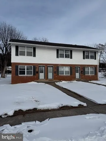$1,295 | 228 West 8th Street, Waynesboro, PA 17268