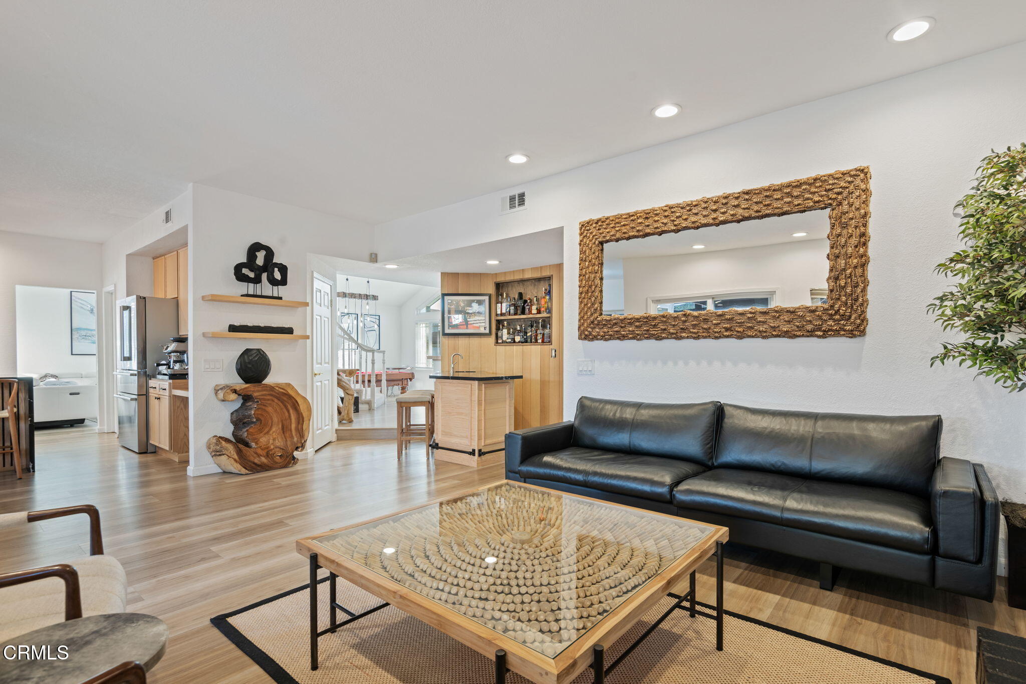 800 Coronado Place Oxnard, CA 93030 - Photo 15 of 43 10 - Family Room