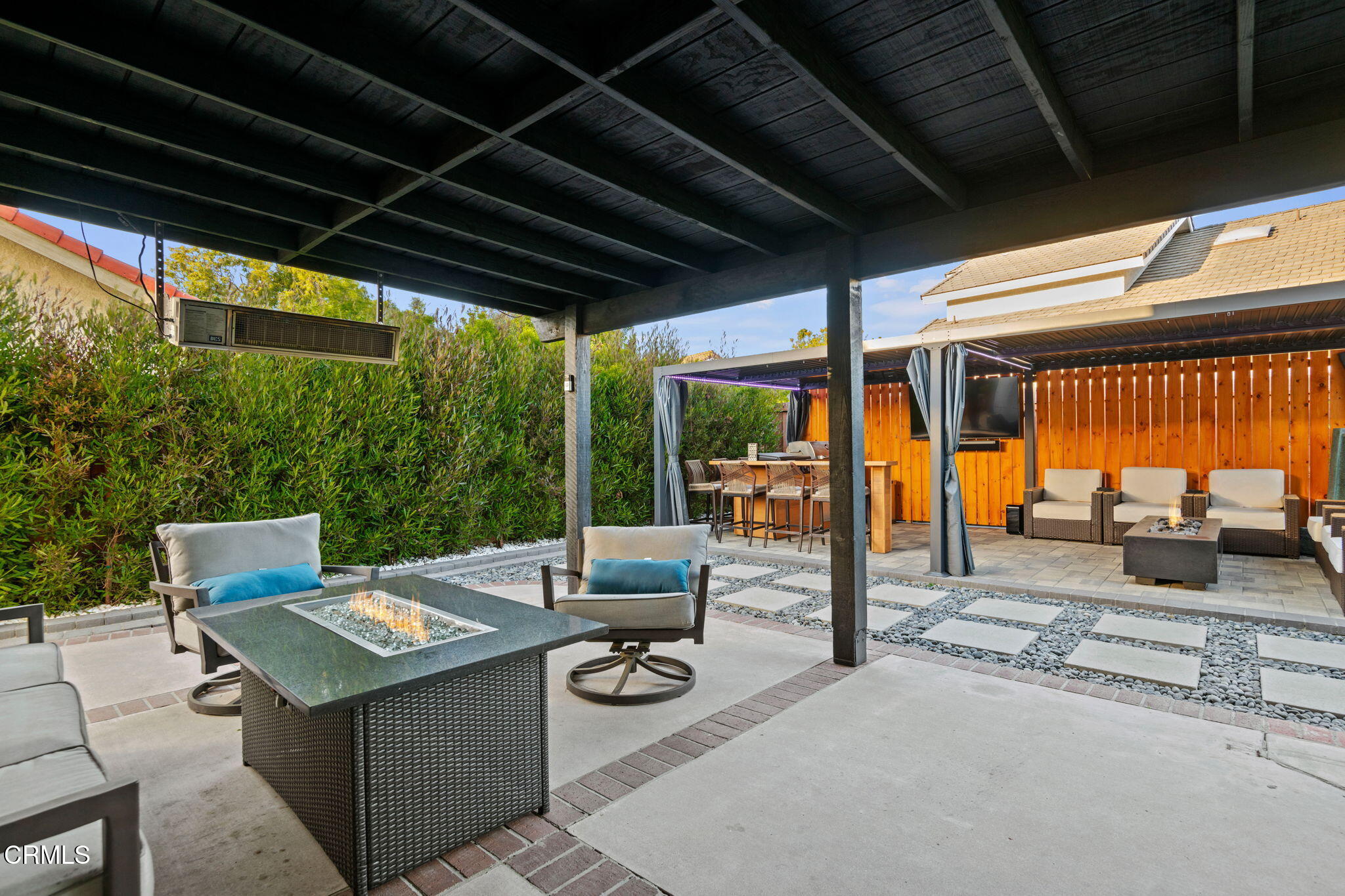 800 Coronado Place Oxnard, CA 93030 - Photo 21 of 43 16 - Back Patio