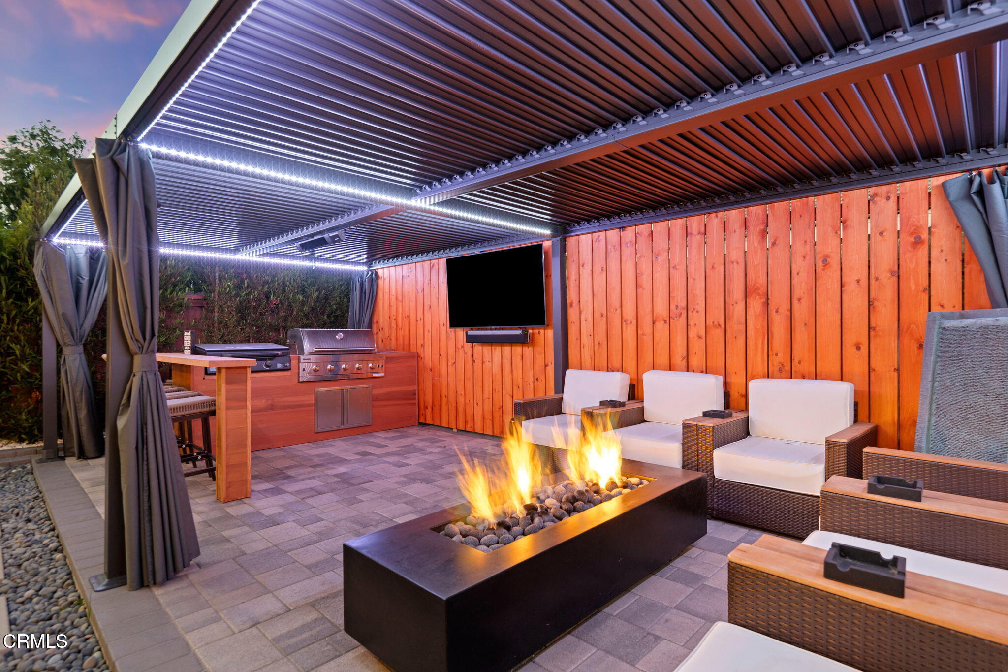 800 Coronado Place Oxnard, CA 93030 - Photo 38 of 43 09 - Back Yard Patio (Twilight)