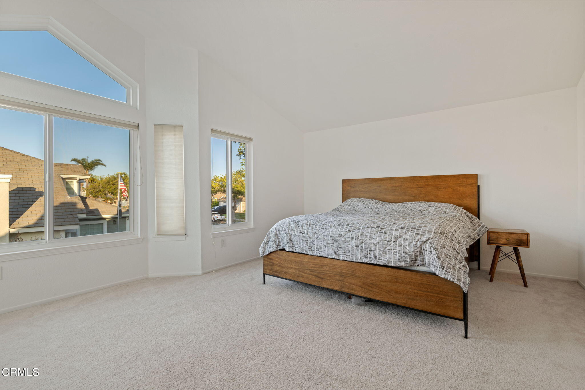 800 Coronado Place Oxnard, CA 93030 - Photo 4 of 43 23 - Primary Bedroom
