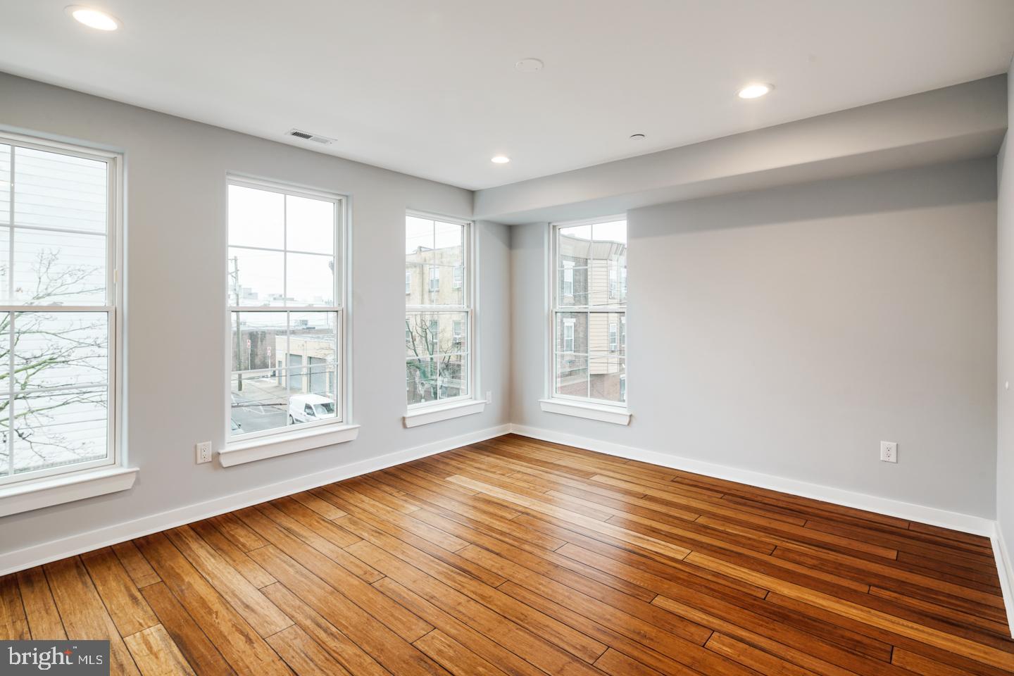 601 McClellan Street Philadelphia, PA 19148 - Photo 40 of 68