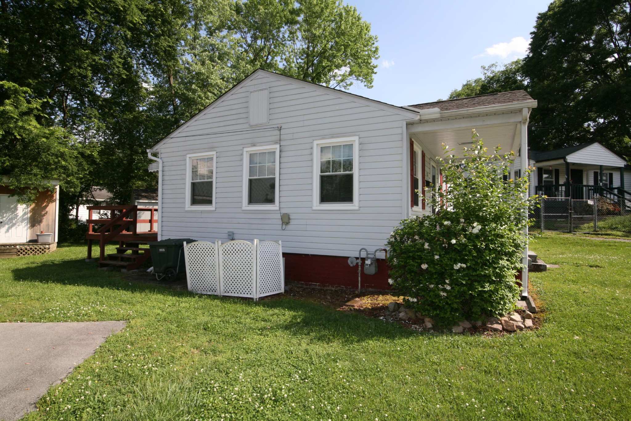 420 Main Road Maryville, TN 37804 - Photo 3 of 14 Gallery Image 3