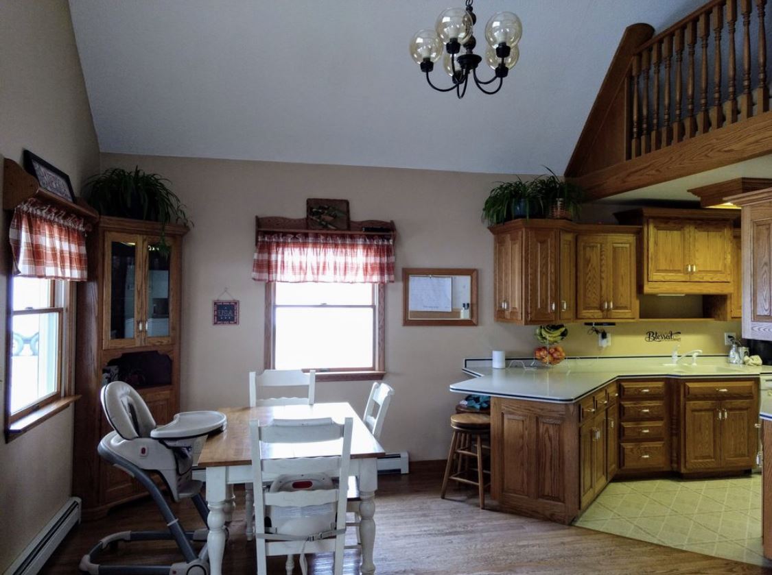 5347 North Loomis Road Mount Pleasant, MI 48858 - Photo 4 of 12 1868375-3.JPG