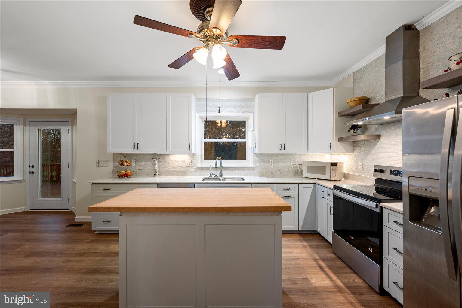 43619 Preddy Court Ashburn, VA 20147 - Photo 5 of 28