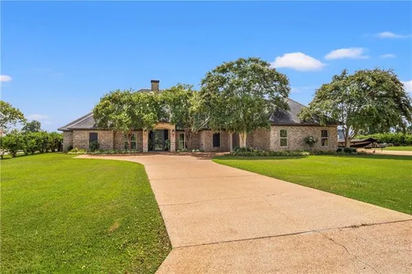 $1,375,000 | 1154 Miller Farm Road, Natchitoches, LA 71457