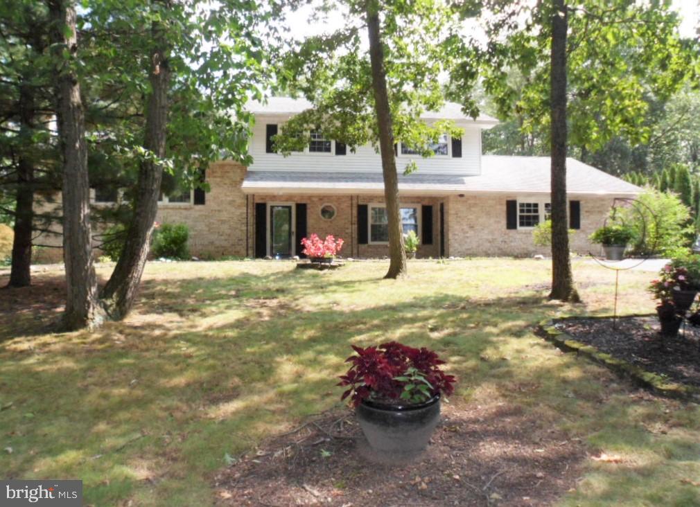 210 Union Hall Road Carlisle, PA 17013 - Photo 1 of 36 Gallery Image 1