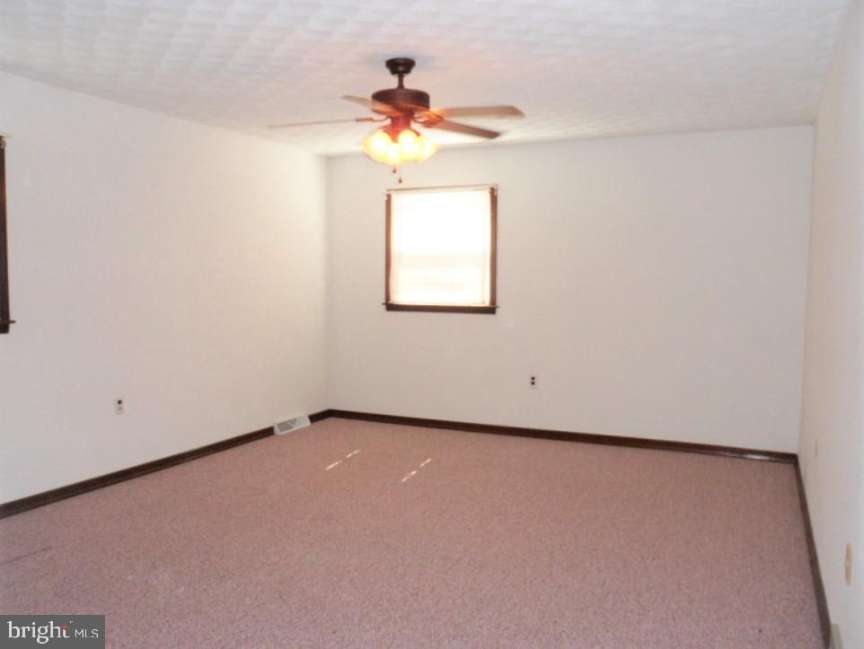 210 Union Hall Road Carlisle, PA 17013 - Photo 13 of 36 Gallery Image 13
