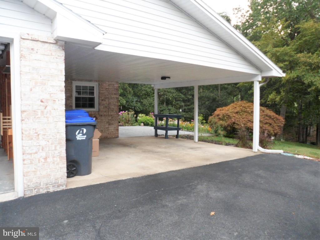 210 Union Hall Road Carlisle, PA 17013 - Photo 5 of 36 Gallery Image 5