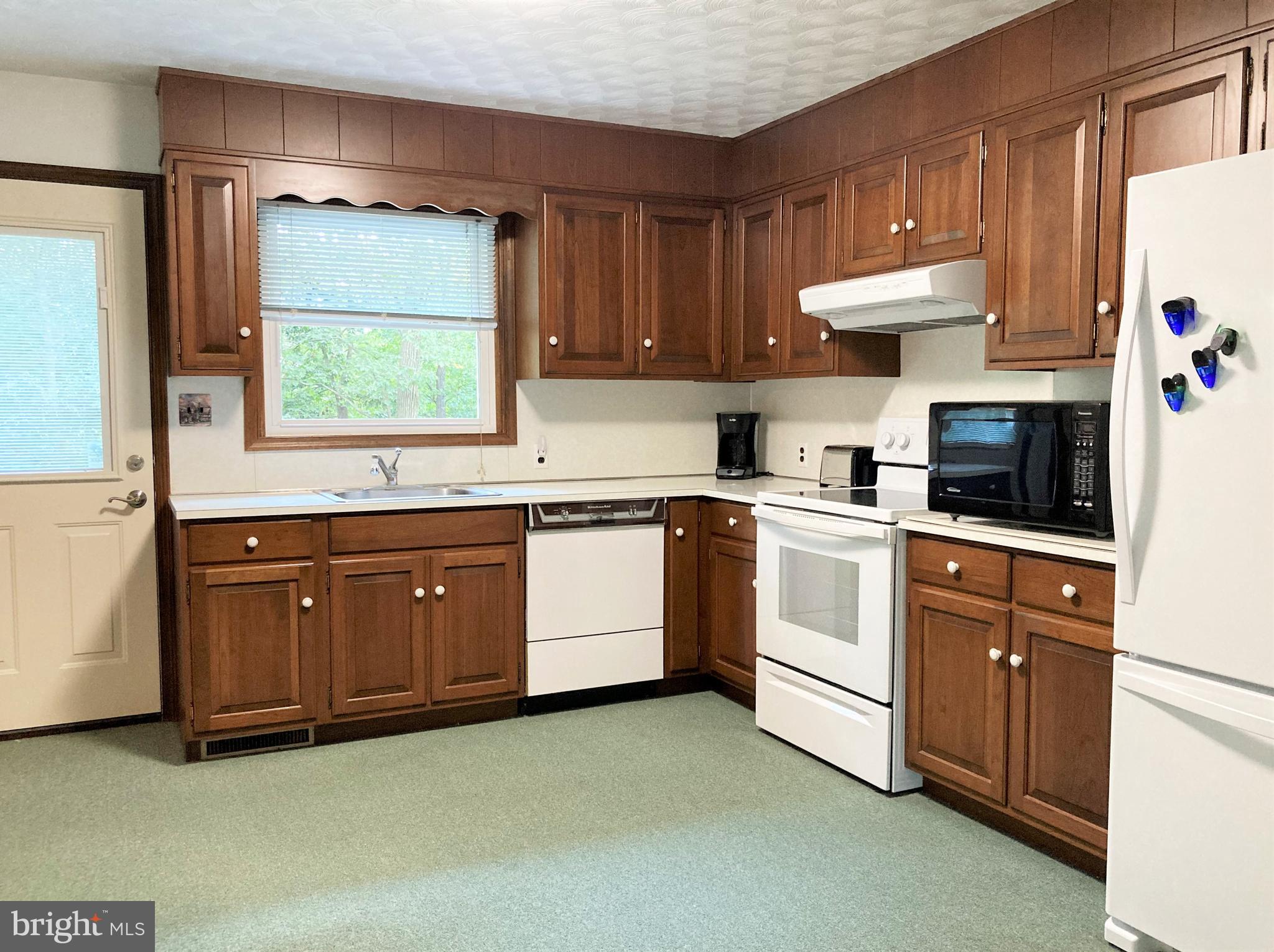 210 Union Hall Road Carlisle, PA 17013 - Photo 9 of 36 Gallery Image 9