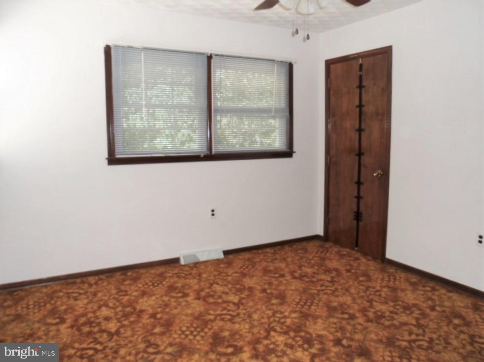 210 Union Hall Road Carlisle, PA 17013 - Photo 10 of 36 Gallery Image 10