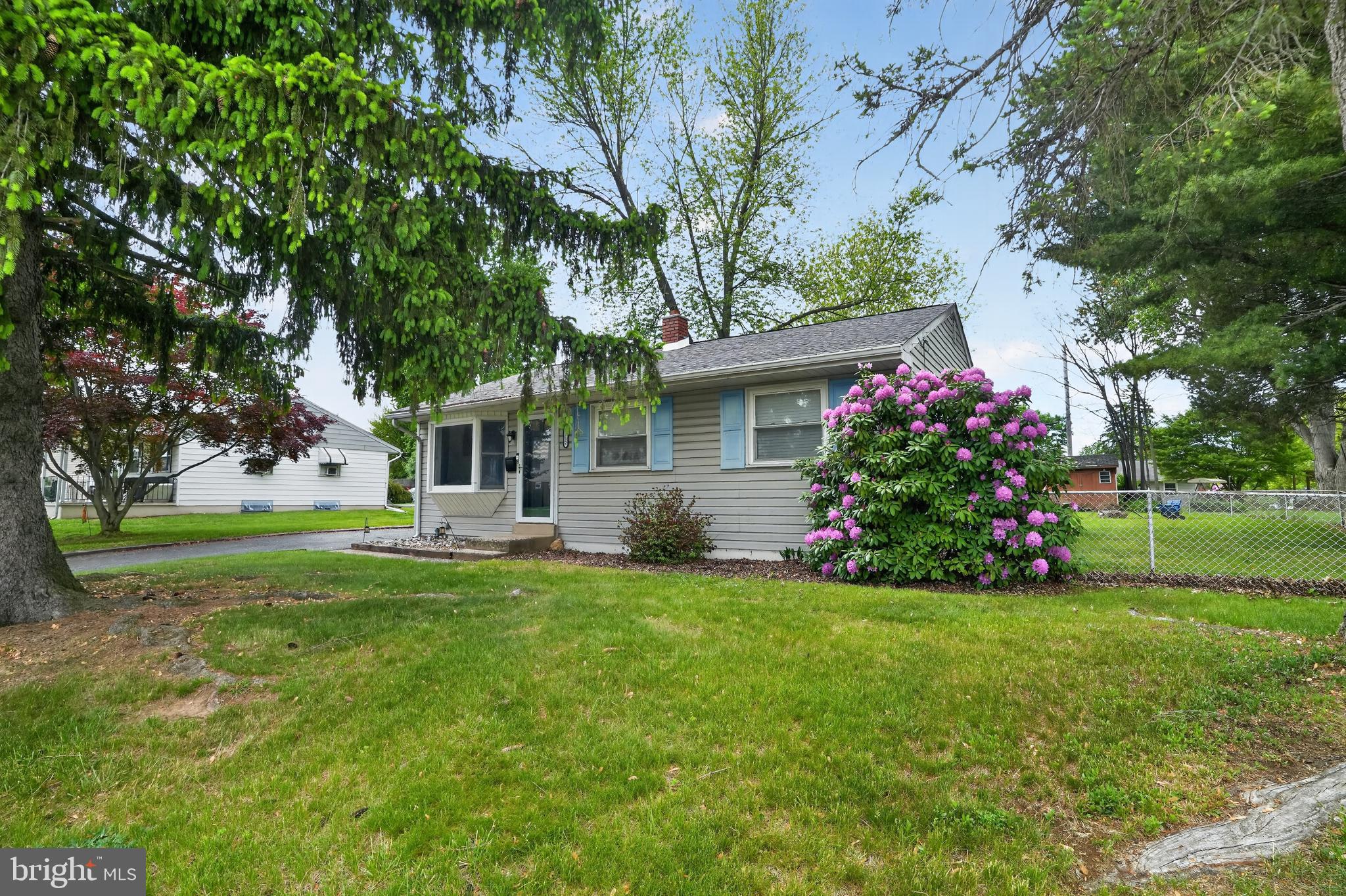2112 Bridgewater Road Aston, PA 19014 - Photo 34 of 37