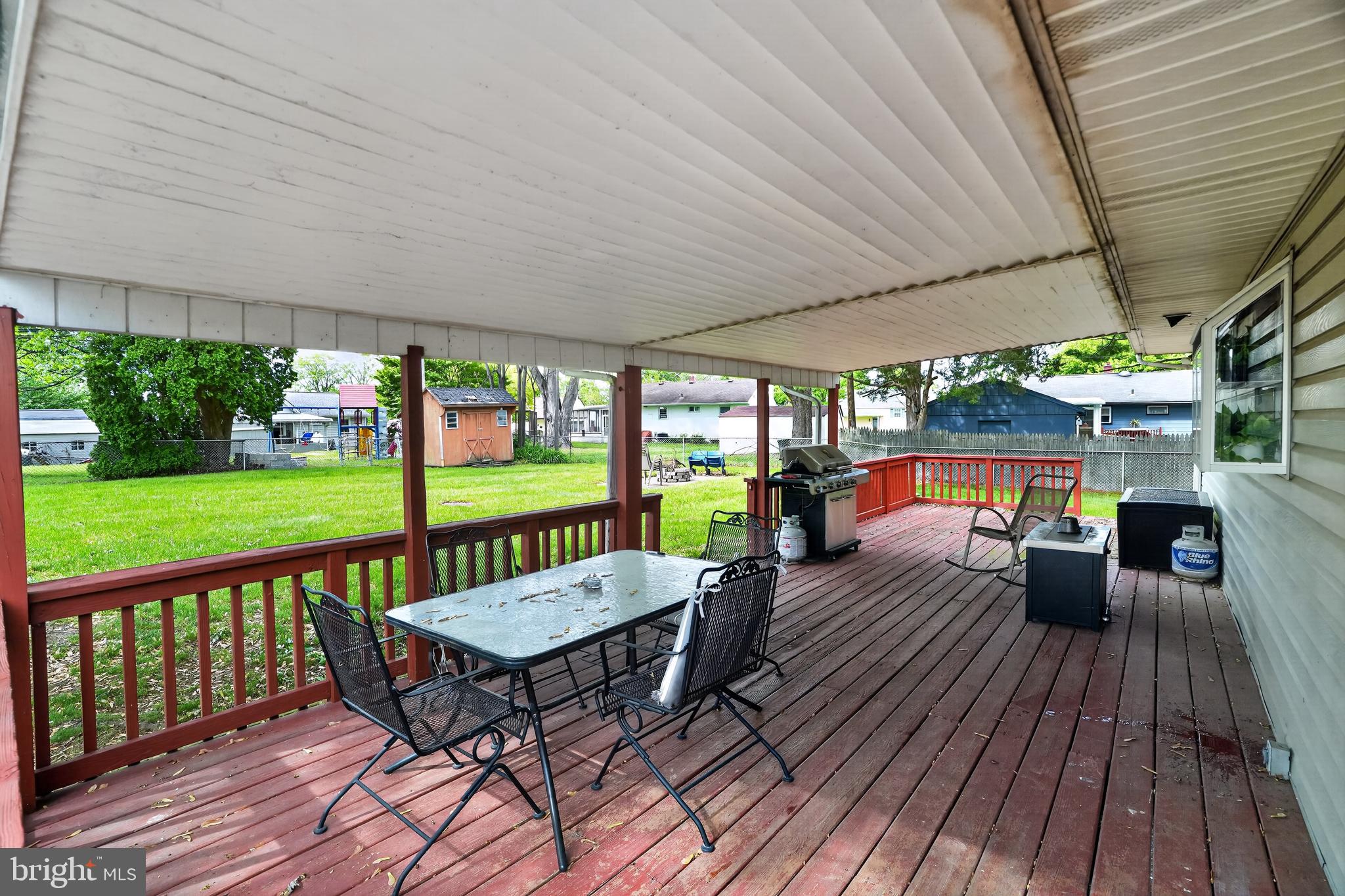 2112 Bridgewater Road Aston, PA 19014 - Photo 4 of 37