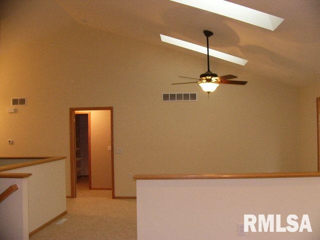 3517 Shady Ridge Court Davenport, IA 52806 - Photo 4 of 8