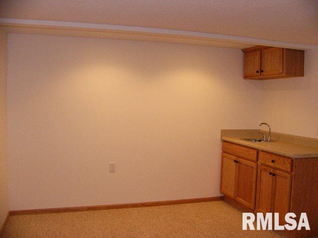 3517 Shady Ridge Court Davenport, IA 52806 - Photo 7 of 8