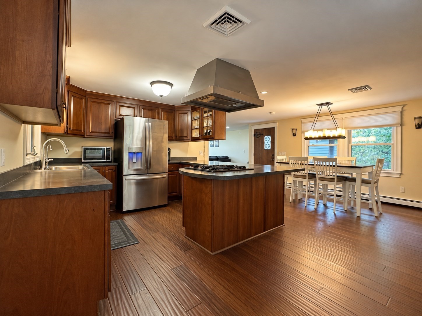 89 Ring Road Plympton, MA 02367 - Photo 6 of 41 Gallery Image 6