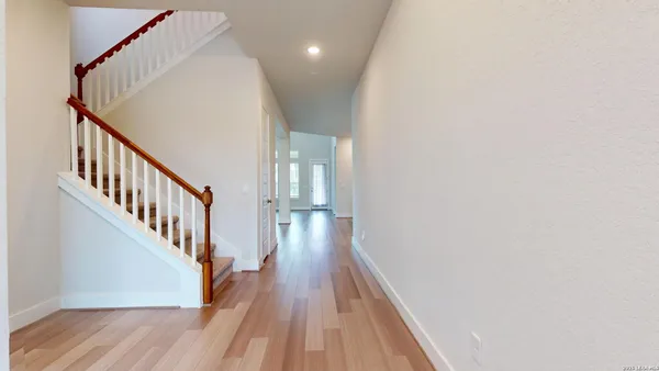 $3,000 | 11526 Hollering Pass, Schertz, TX 78154