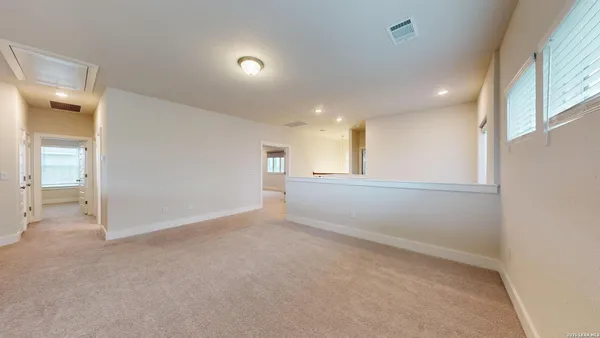 $3,000 | 11526 Hollering Pass, Schertz, TX 78154