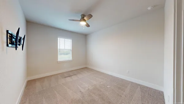 $3,000 | 11526 Hollering Pass, Schertz, TX 78154