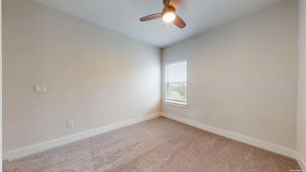 $3,000 | 11526 Hollering Pass, Schertz, TX 78154