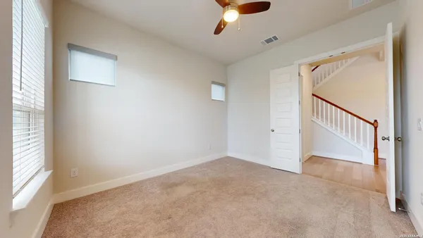 $3,000 | 11526 Hollering Pass, Schertz, TX 78154