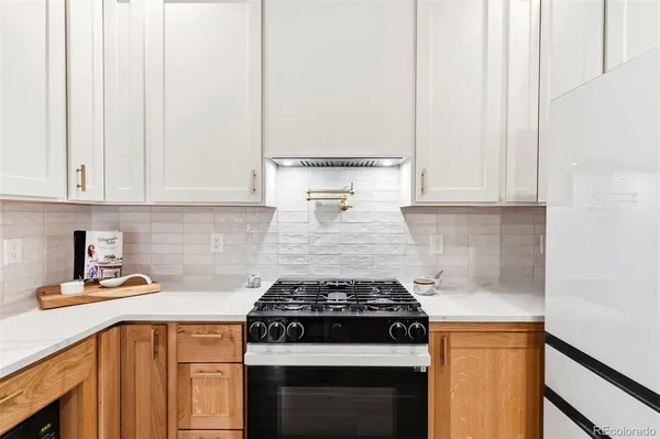 $1,050,000 | 1824 South Washington Street, Denver, CO 80210
