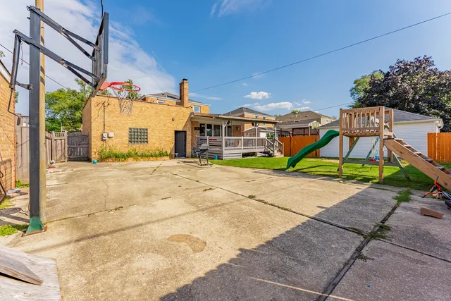 $535,000 | 1910 North 74th Avenue, Elmwood Park, IL 60707