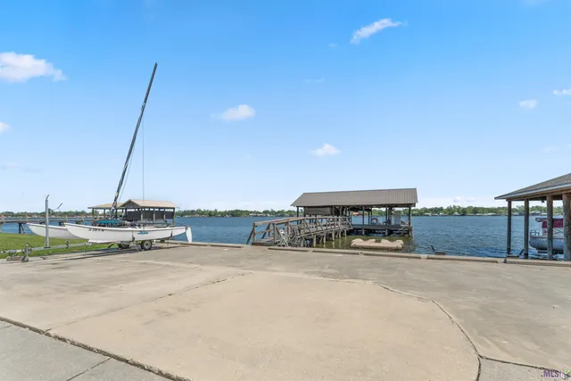 $555,000 | 6350 False River Drive, Oscar, LA 70762