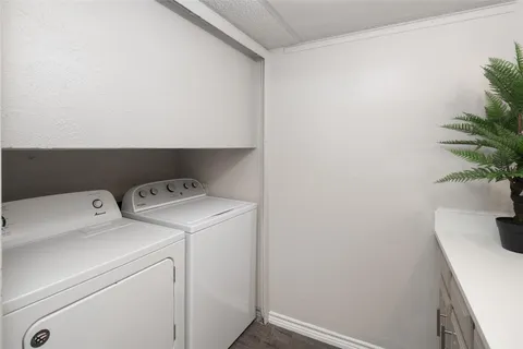 $250,000 | 333 Melrose Drive, Unit 22D, Richardson, TX 75080