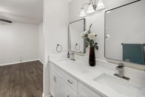$250,000 | 333 Melrose Drive, Unit 22D, Richardson, TX 75080