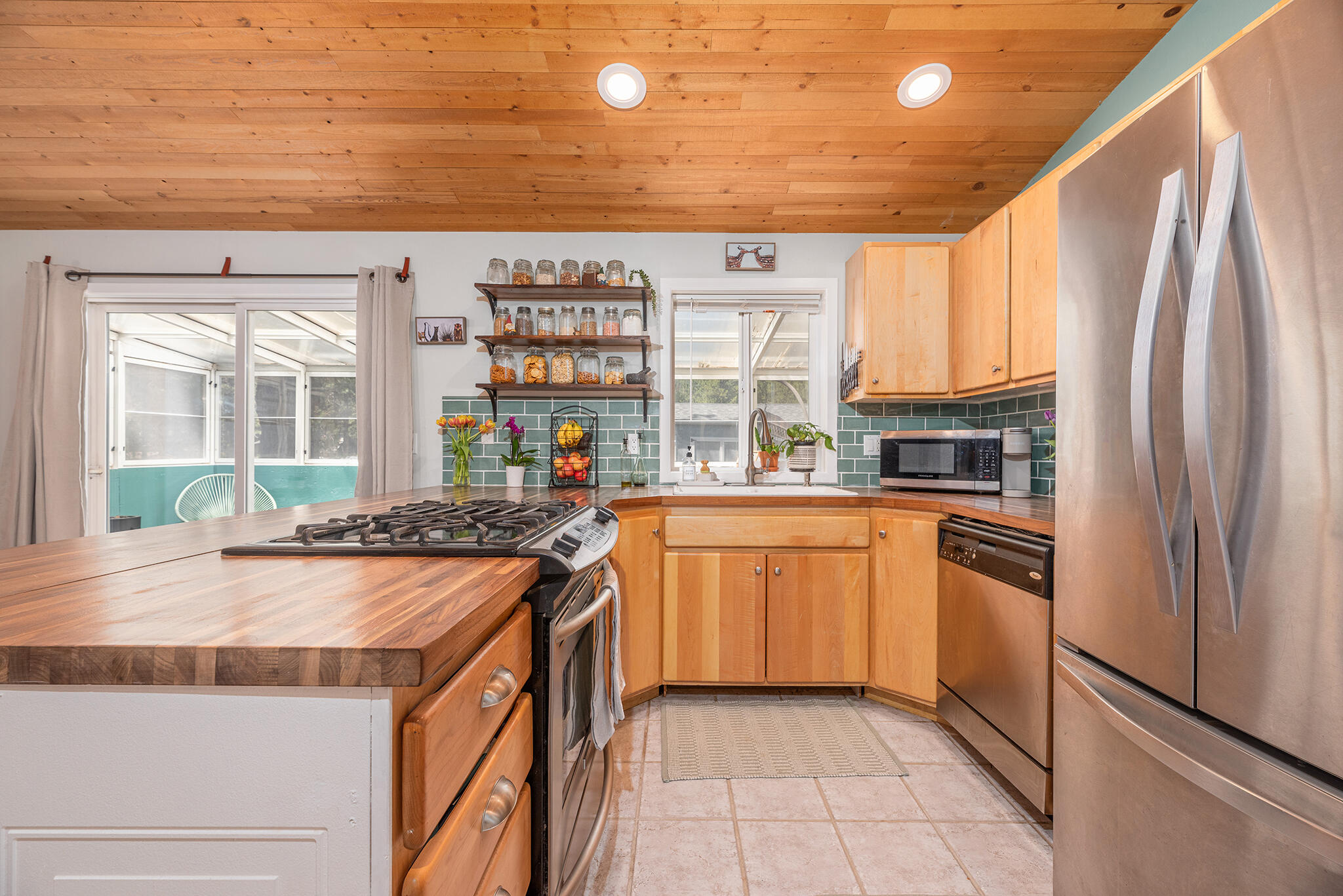 16915 Indio Road Bend, OR 97707 - Photo 9 of 43 16915IndioRd-20