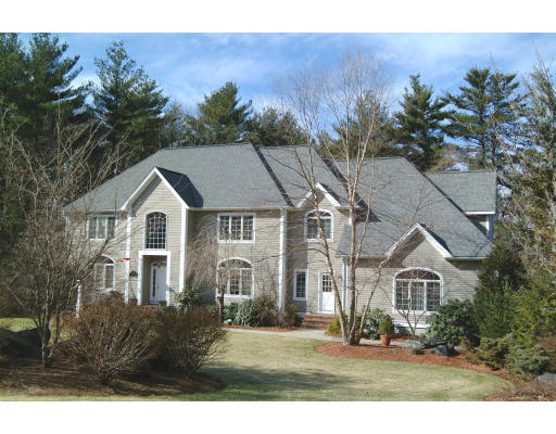 488 Far Reach Road Westwood, MA 02090 - Photo 1 of 1 Gallery Image 1