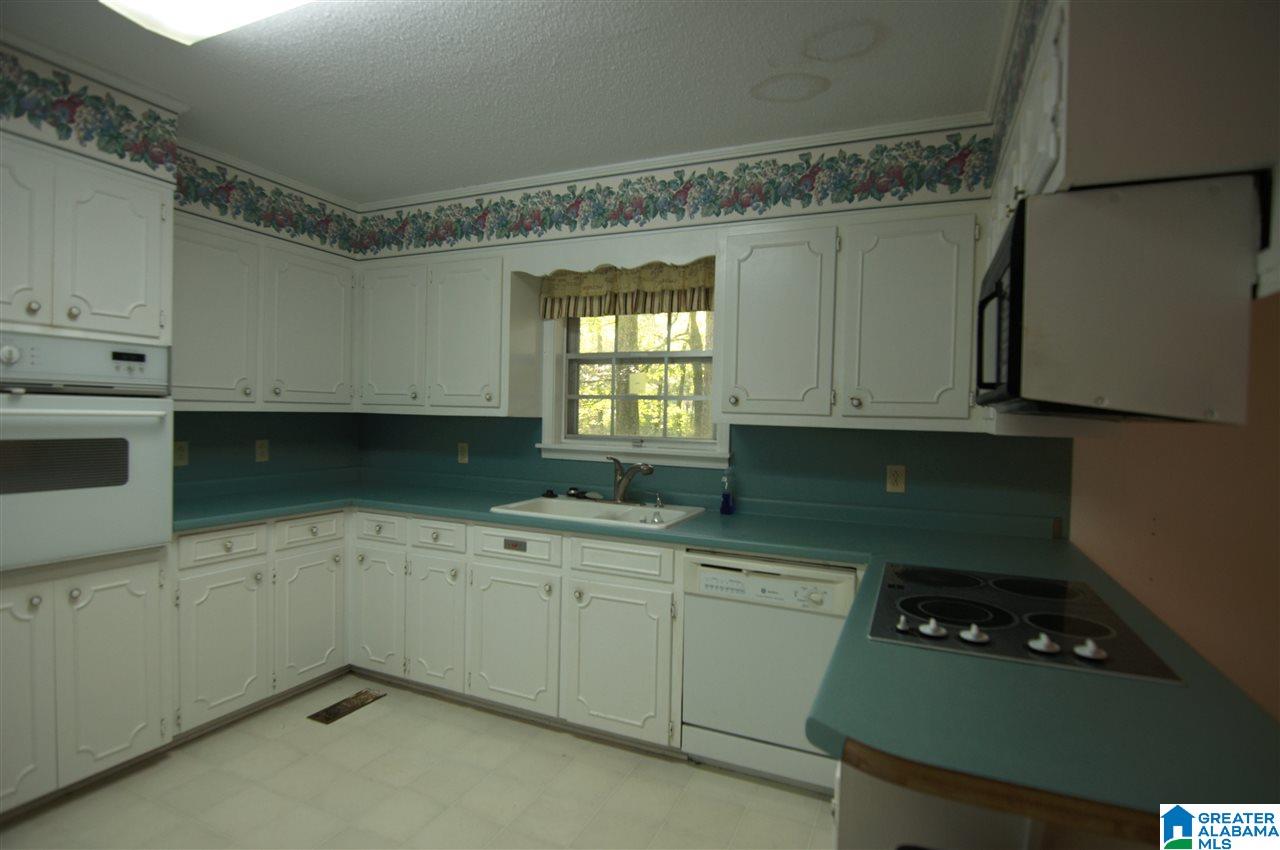 78 Harris Lane Alabaster, AL 35114 - Photo 4 of 30