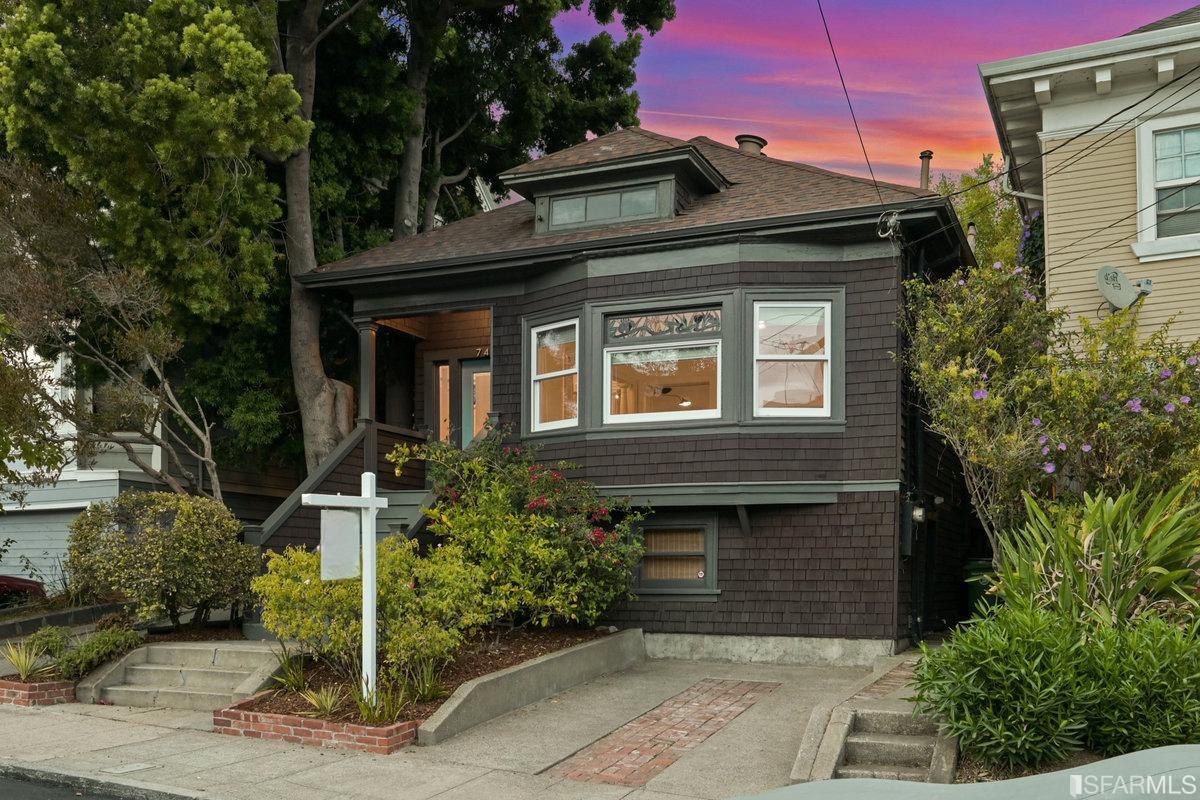 74 Hamilton Place Oakland, CA 94612 - Photo 2 of 34