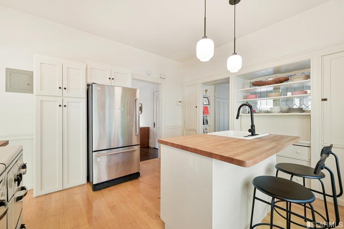 74 Hamilton Place Oakland, CA 94612 - Photo 19 of 34