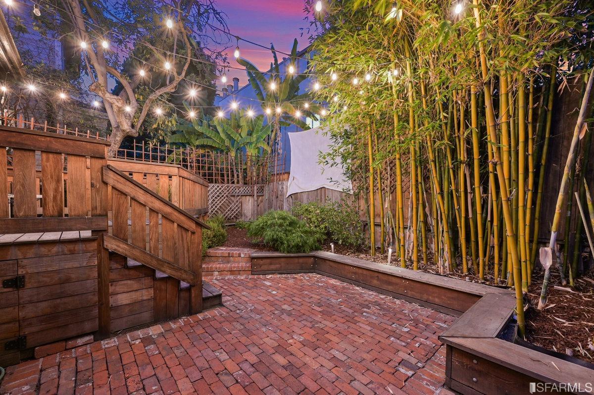 74 Hamilton Place Oakland, CA 94612 - Photo 29 of 34