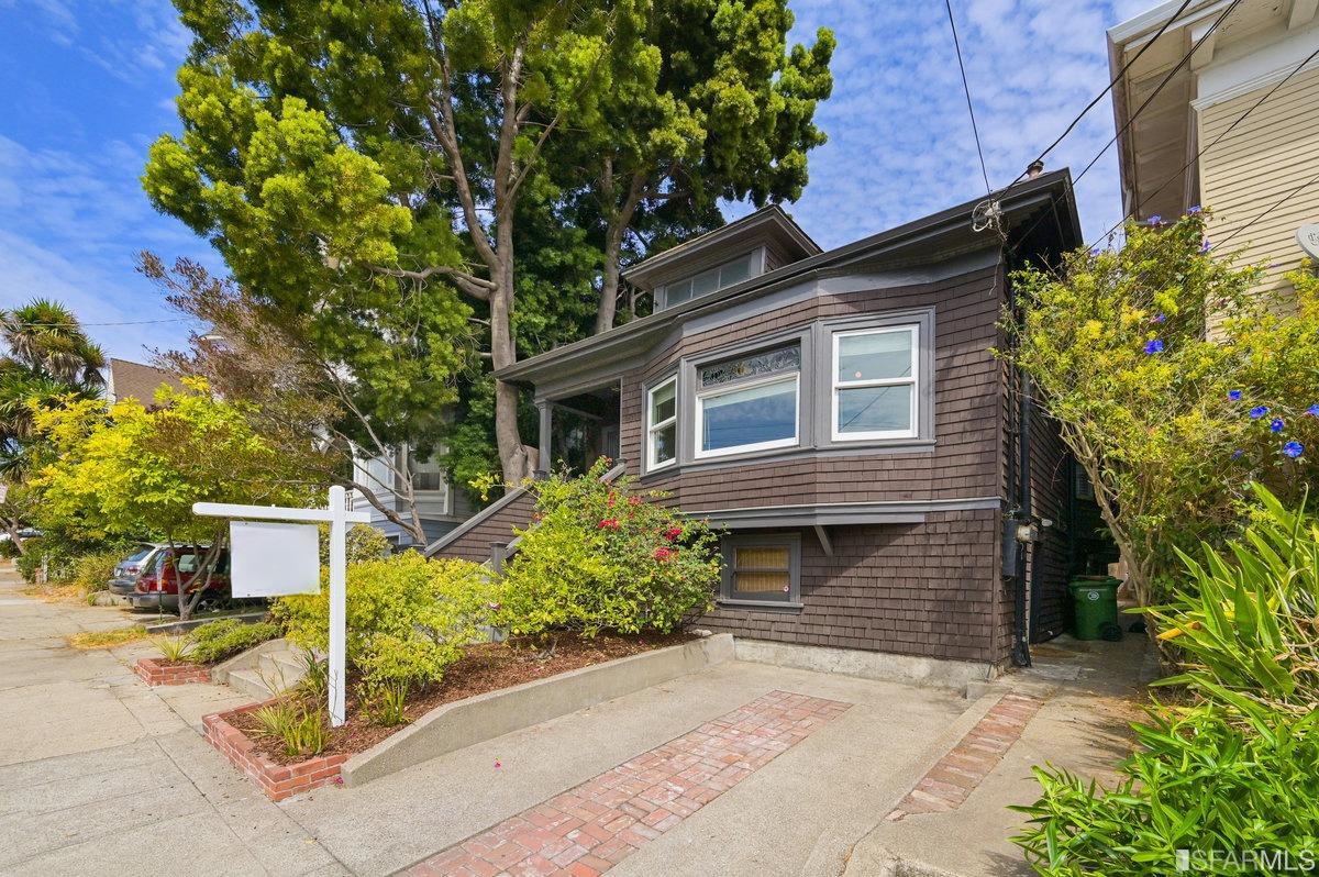 74 Hamilton Place Oakland, CA 94612 - Photo 33 of 34