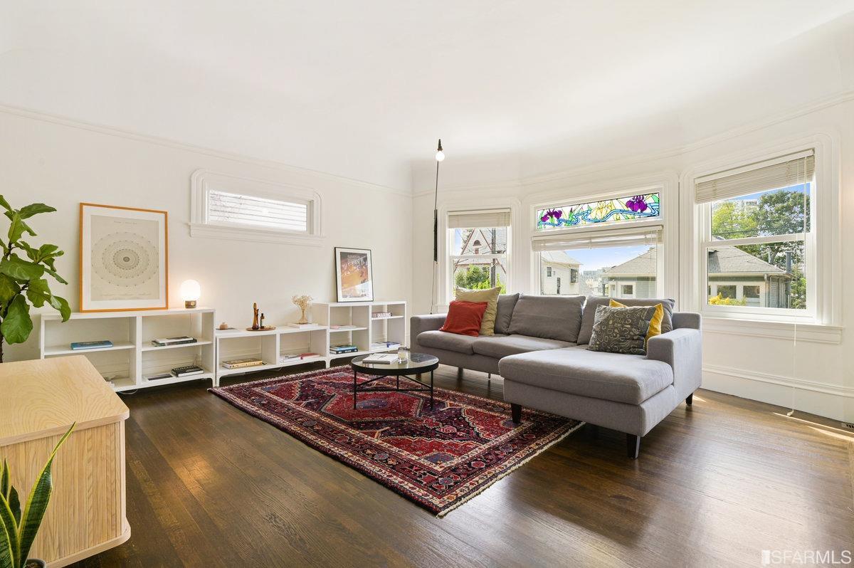 74 Hamilton Place Oakland, CA 94612 - Photo 6 of 34